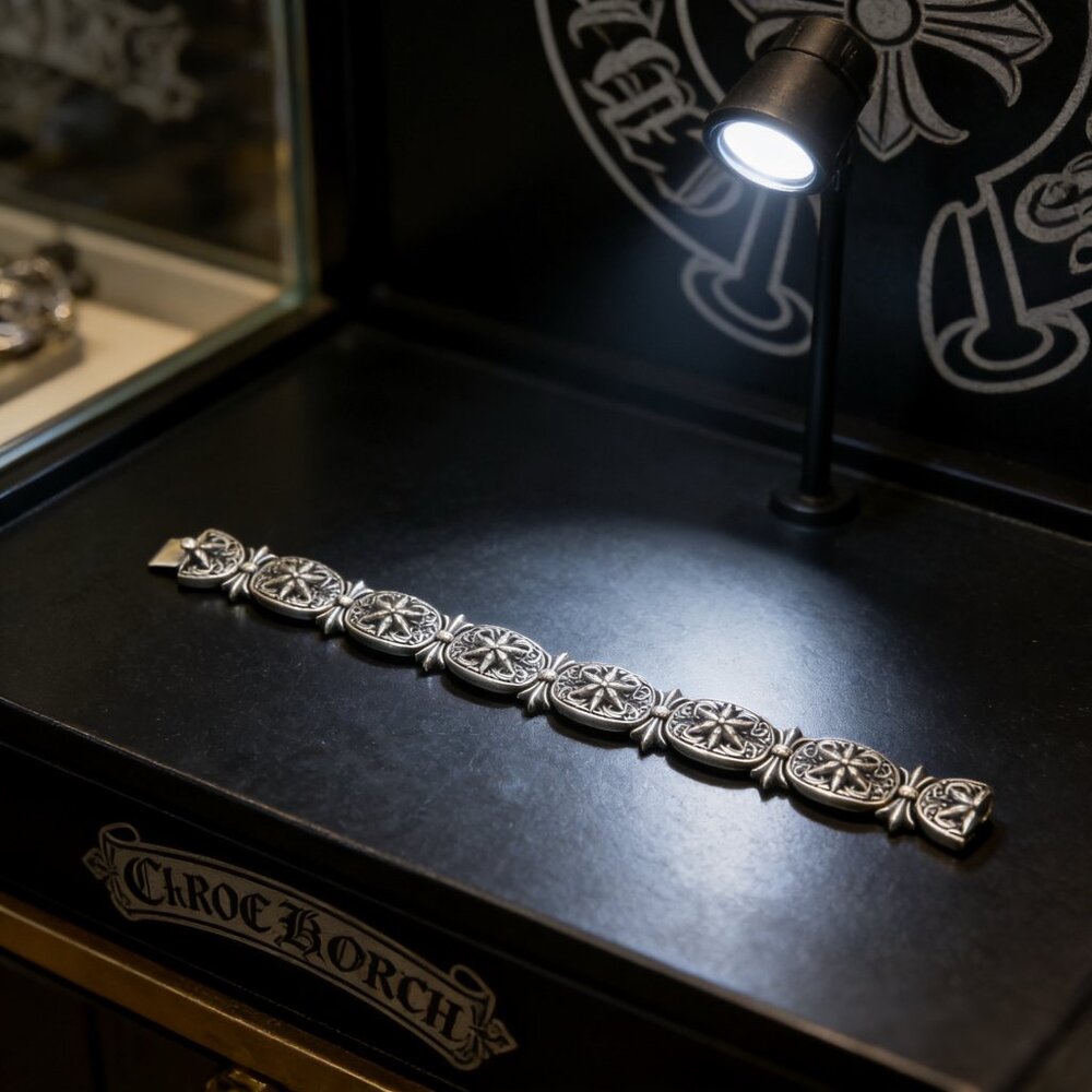 Chrome Hearts Classic Retro Six-Star Bracelet